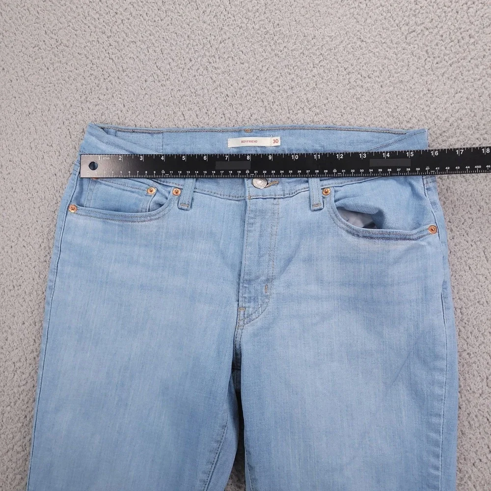 LEVIS Jeans Size 30 Boyfriend Mid Rise Light Wash Stretch Denim 31x26